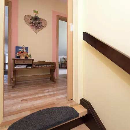Cozy Family Apartment, Cleaning Included * Werda